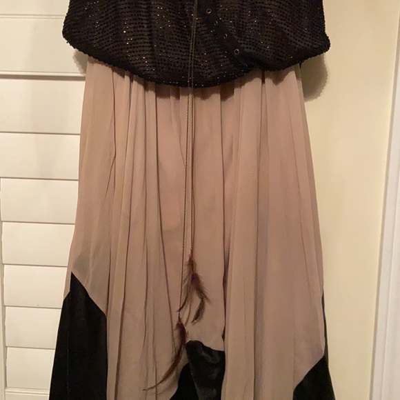 Black/Cream Long maxi balloon bottom dress - Picture 4 of 7